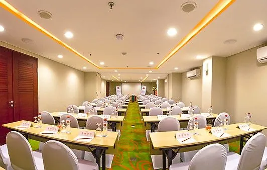 Harris Hotel Seminyak