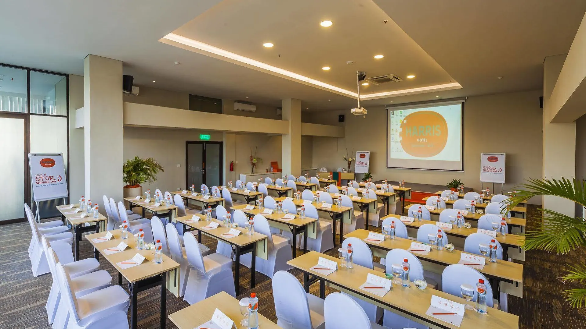 Harris Hotel Seminyak 4*,