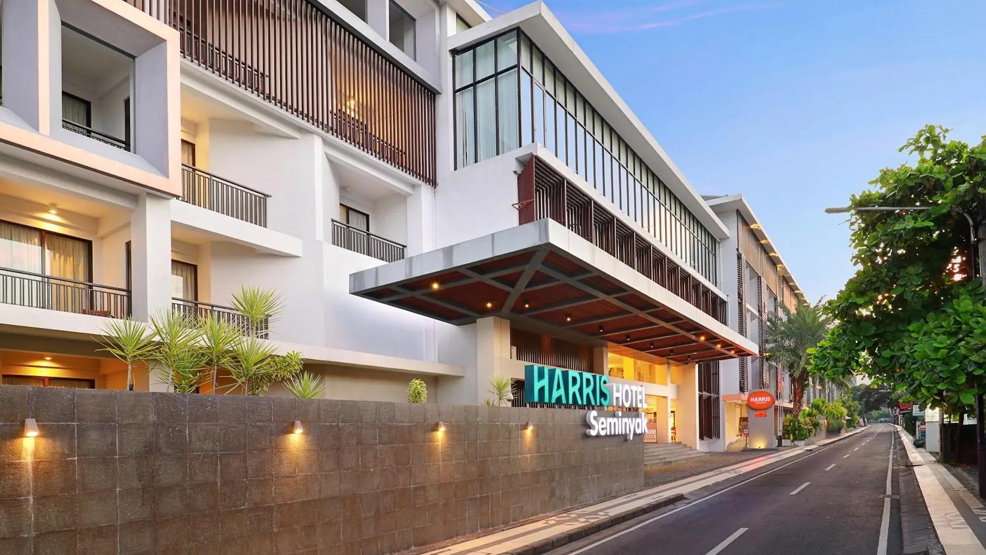 Harris Hotel Seminyak Indonesia