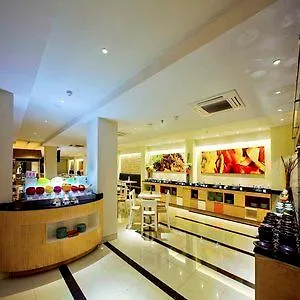 ****  Harris Hotel Seminyak Indonesia